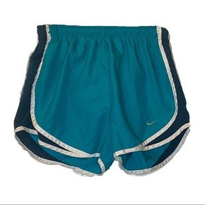 NIKE Dri-Fit Shorts Teal - Size Small